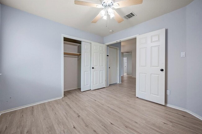 Building Photo - 903 Settlement Cove