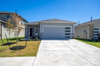 Building Photo - 225 New Hampton Wy