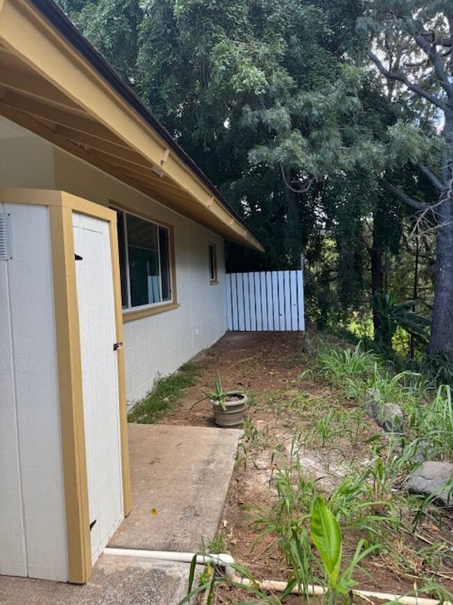 Building Photo - Newly Renovated 2 Bedroom / 1 Bathroom Cottage for Rent in Makawao!