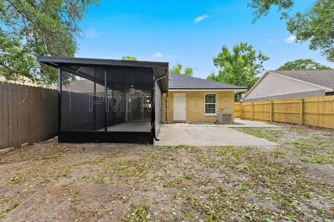 Building Photo - 3306 Laurel Dale Dr