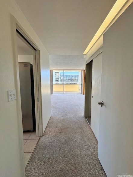 Building Photo - 2500 Kalakaua Ave