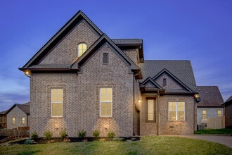 Building Photo - 196 Karen Dr