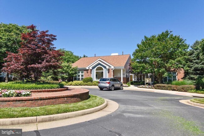 Building Photo - 20979 Timber Ridge Terrace