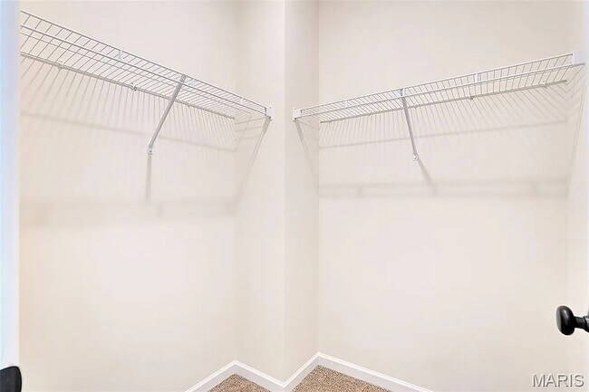 Building Photo - 810 Colony Rdg Ct