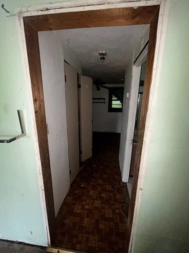 Building Photo - 8521 Clifton Ave