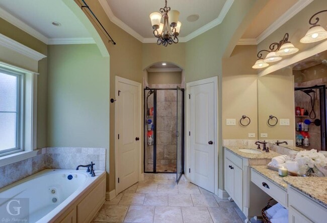 Building Photo - 609 Toulouse Ct