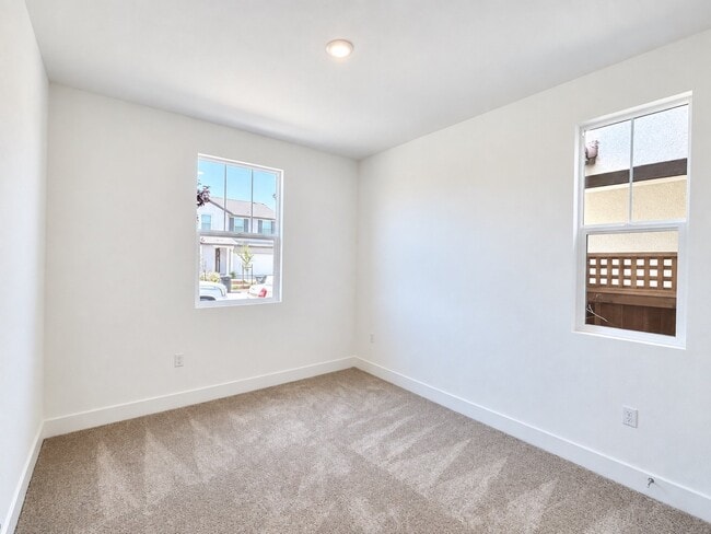 Building Photo - 4825 Badger Crk Ct