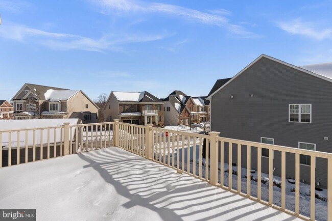 Building Photo - 257 Redpoll Alley