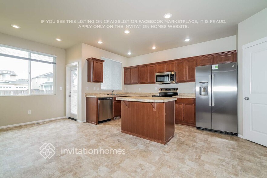 Building Photo - 8109 207th St E