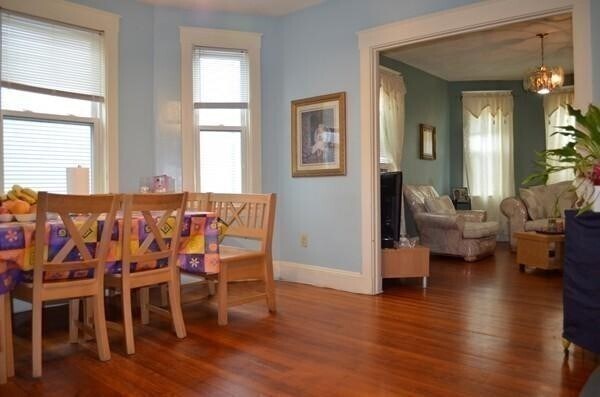 Building Photo - 19 Montfern Ave