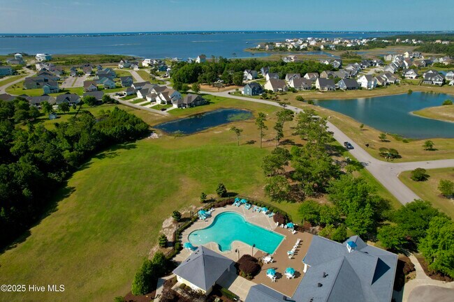 Building Photo - 102 Bogue Harbor Ct