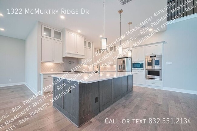 Building Photo - 1322 McMurtry Ridge Dr