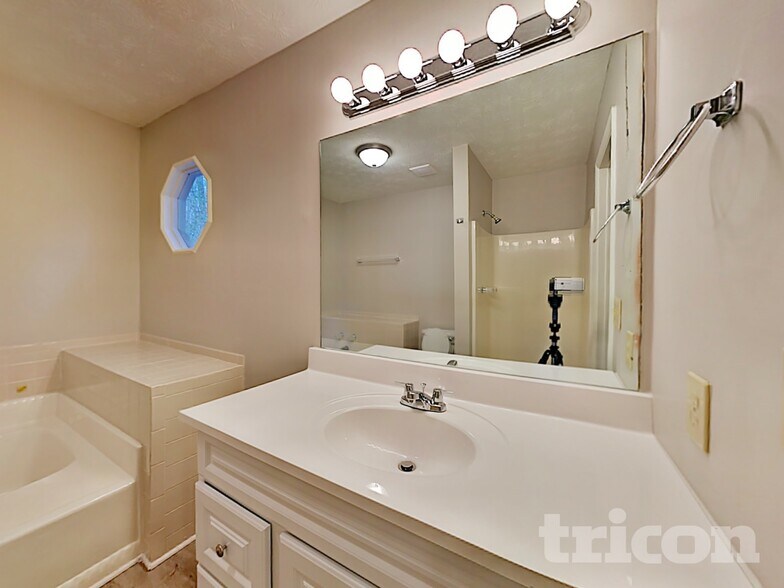 Building Photo - 3153 Glynn Mill Dr