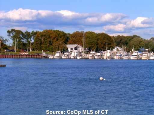 Building Photo - 170 Mill Plain Rd