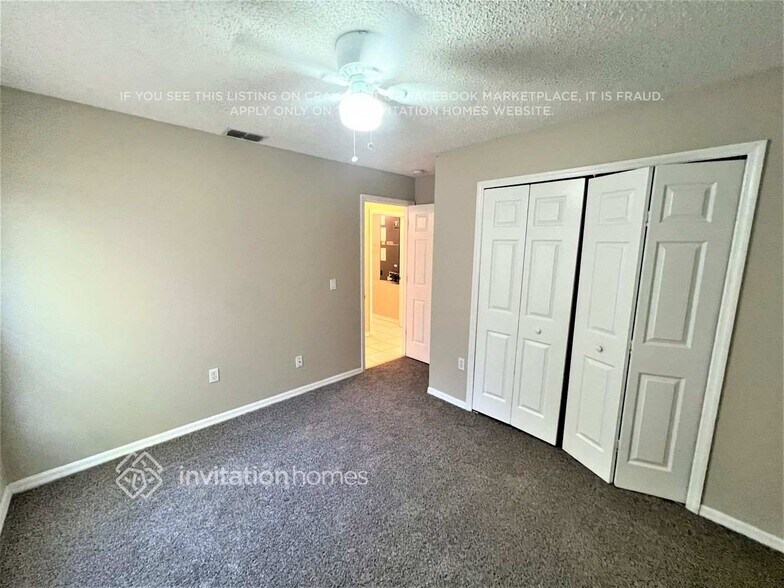 Building Photo - 2759 Kingsdale Dr