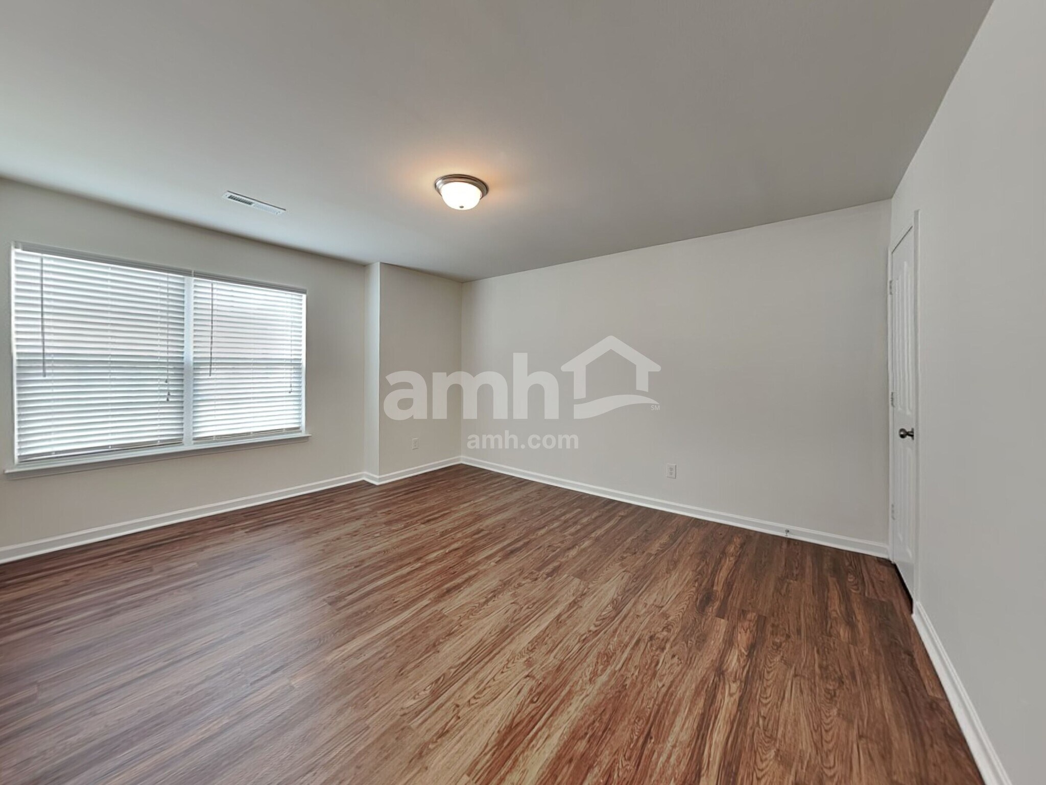 Building Photo - 4662 Abbey Park Rd