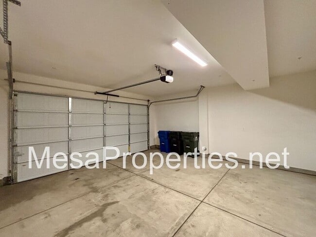 Building Photo - 4240 S Laguna Ave