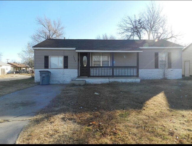 Primary Photo - 2809 NW 19th St
