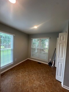 Building Photo - 29 Silentwood Ct