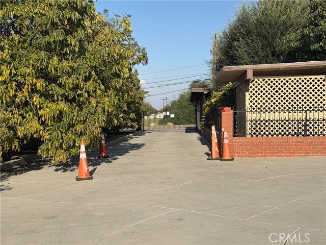 Building Photo - 3590 Buchanan St