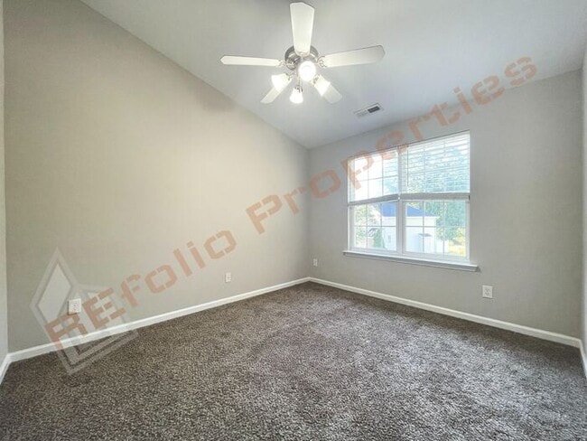 Building Photo - Fresh Paint Interior! Lovely 3 Bedroom 2.5...