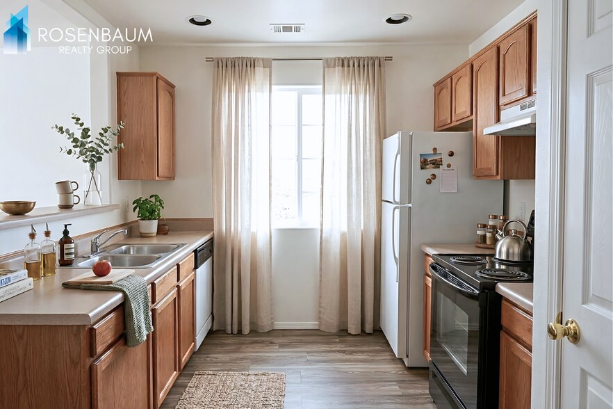 Building Photo - Charming 2-bedrooms, 1.5-baths two story duplex home in Prescott Valley!