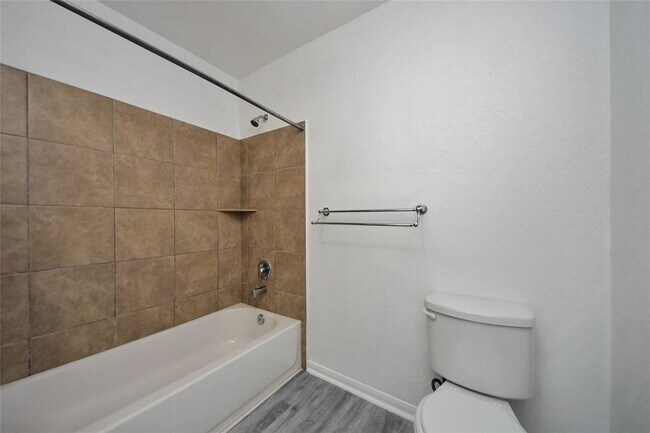 Building Photo - 21626 Dean Dale CRT