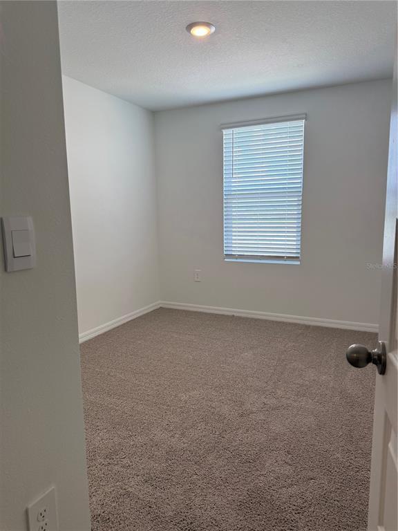 Building Photo - 4622 Linda St