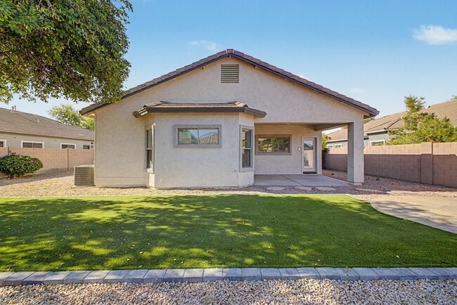 Building Photo - 3533 E Joseph Way