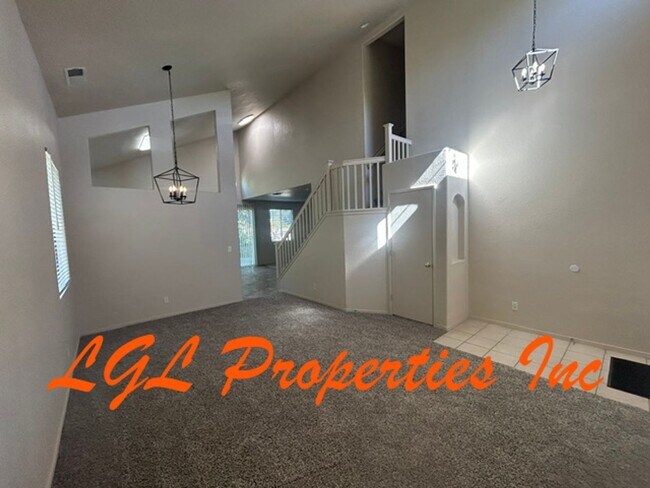 Building Photo - 4116 Woodwillow Ln