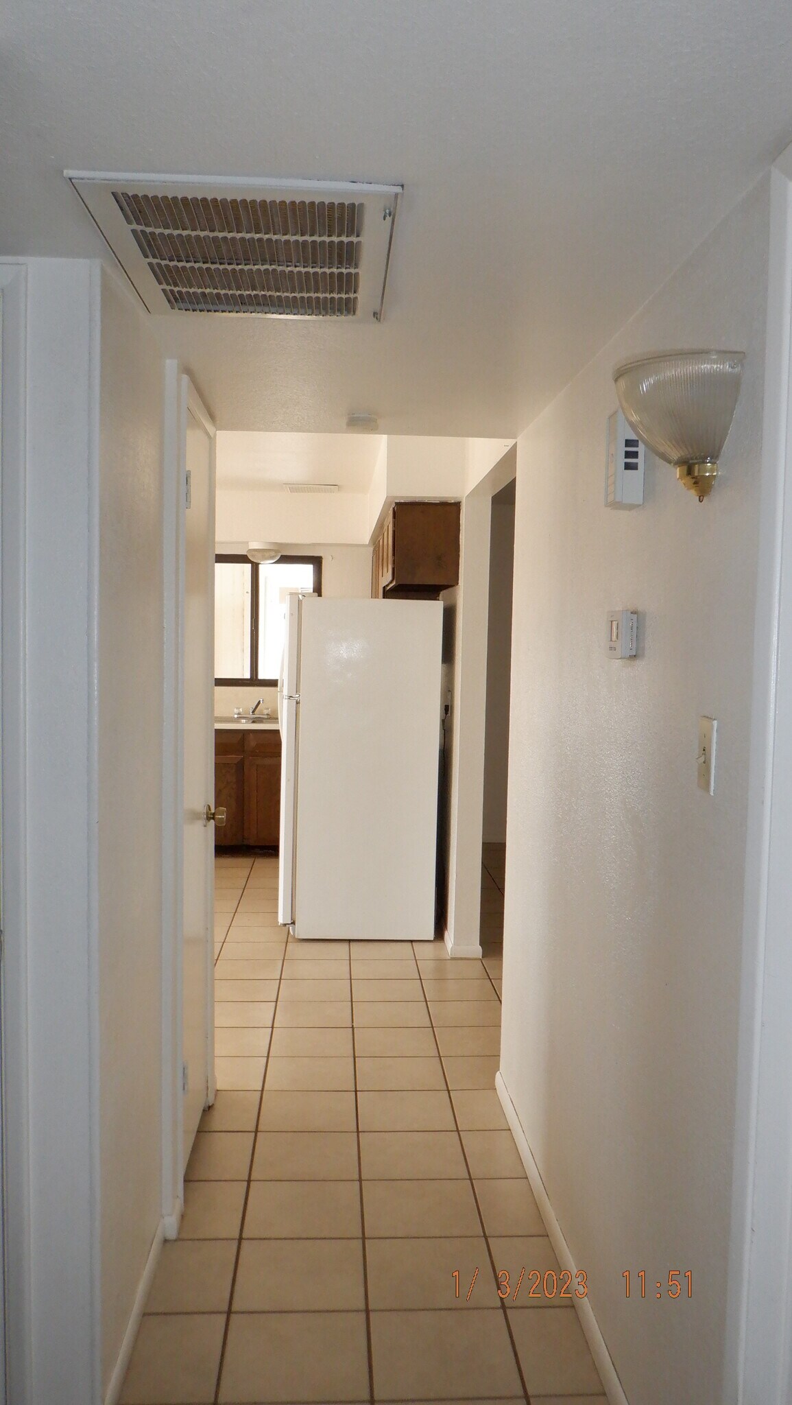 hall to kitchen - 563 N Santa Anna