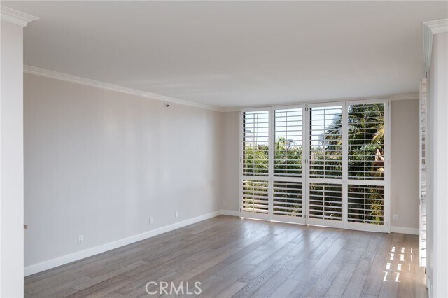 Building Photo - 345 Pioneer Dr