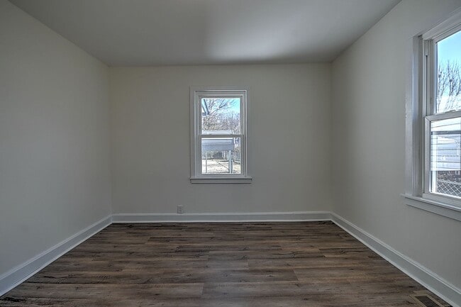 Building Photo - 502 Colorado St