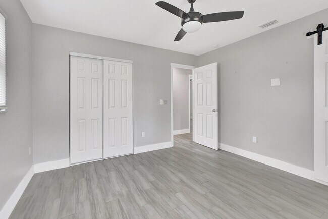 Building Photo - 4593 Appalachian St