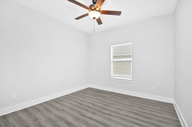 Building Photo - 5087 San Pedro Ct
