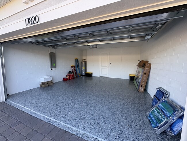 Building Photo - 17820 Star Ruby Pl