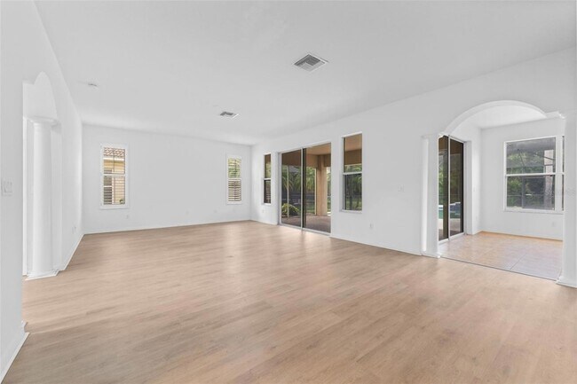 Building Photo - 10886 Cory Lake Dr