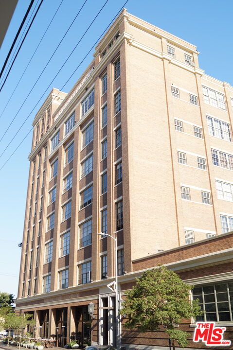 Building Photo - 1850 Industrial St