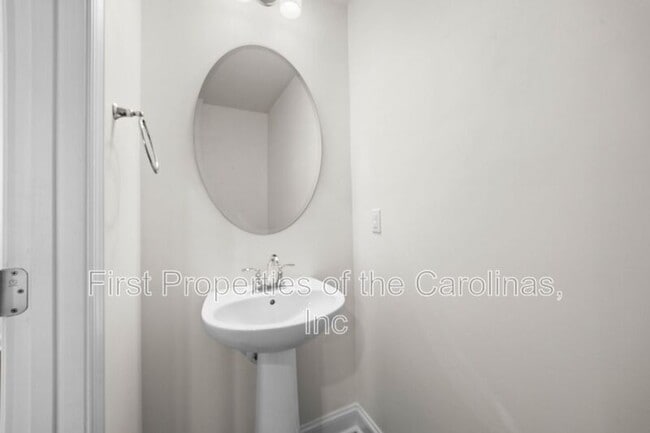 Building Photo - 1245 Pebble Grove Dr