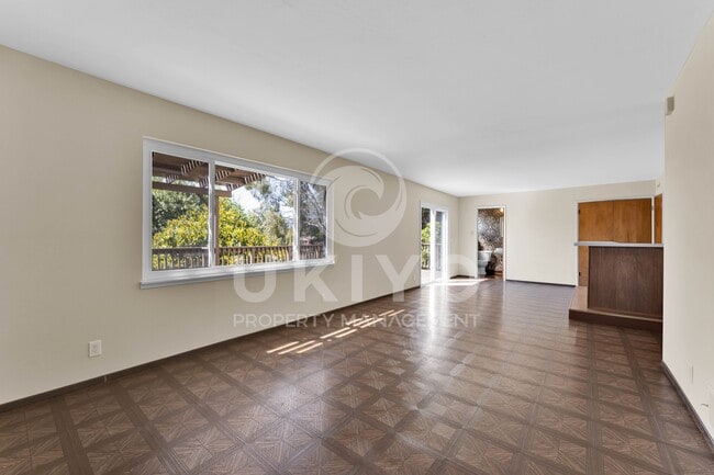 Building Photo - 4081 Oak Hill Rd