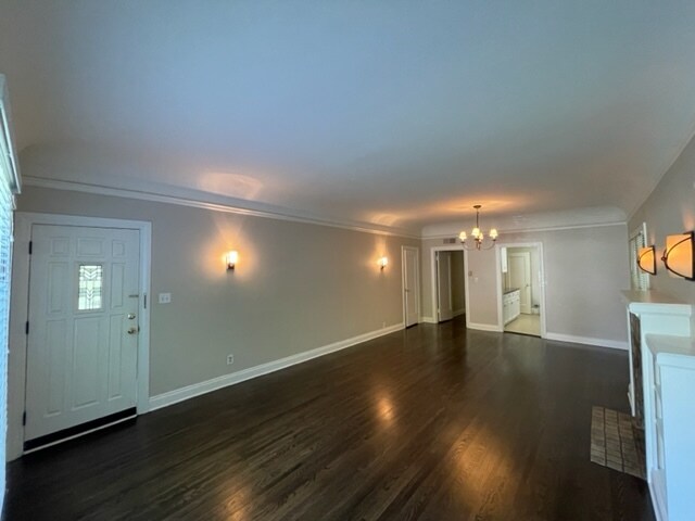 Building Photo - 705 Brent Ave