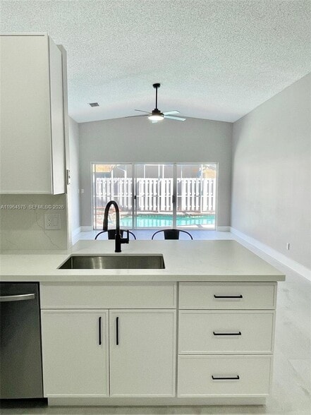 Building Photo - 1748 SW 108th Way