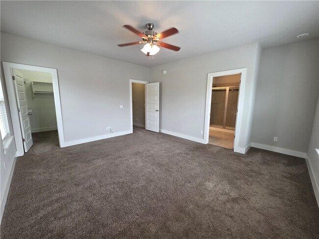 Building Photo - 6521 W Knoll View Way