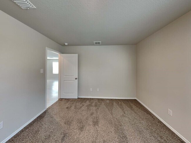 Building Photo - 5713 Verracio Ct