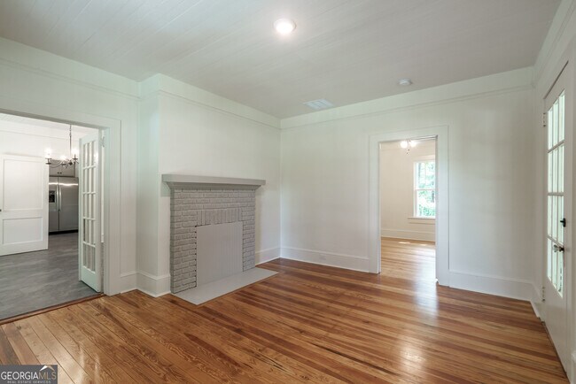 Building Photo - 5380 Guthrie Rd