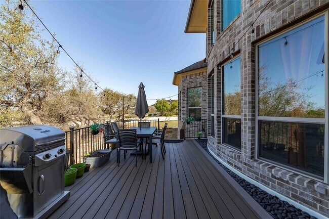 Building Photo - 17821 Limestone Spring Ln