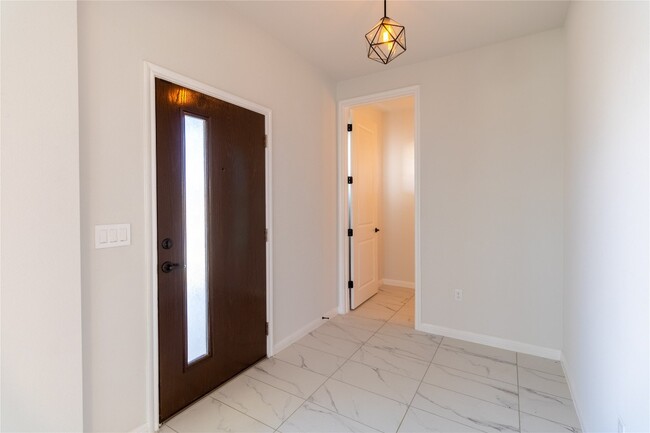 Building Photo - 7701 Donnelley Dr