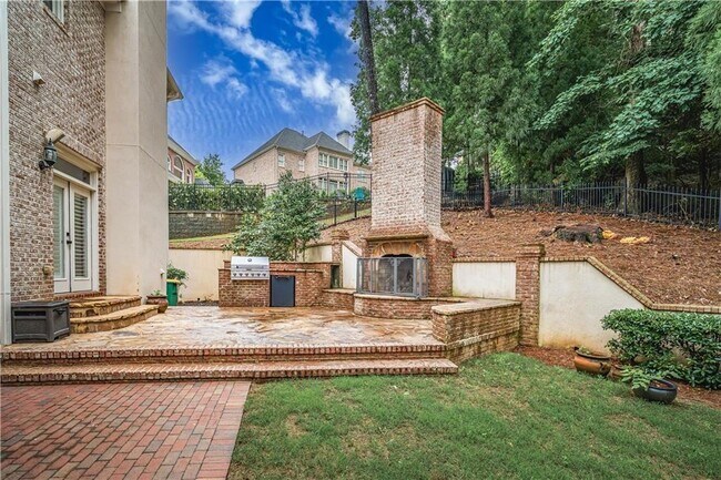 Building Photo - 8630 Moor Park Run