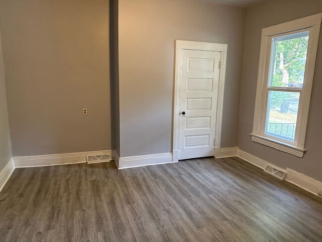 Primary Photo - Newly renovated east side 1 BR/1BA