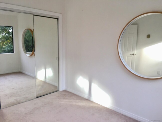 Building Photo - 8725 Caminito Abrazo